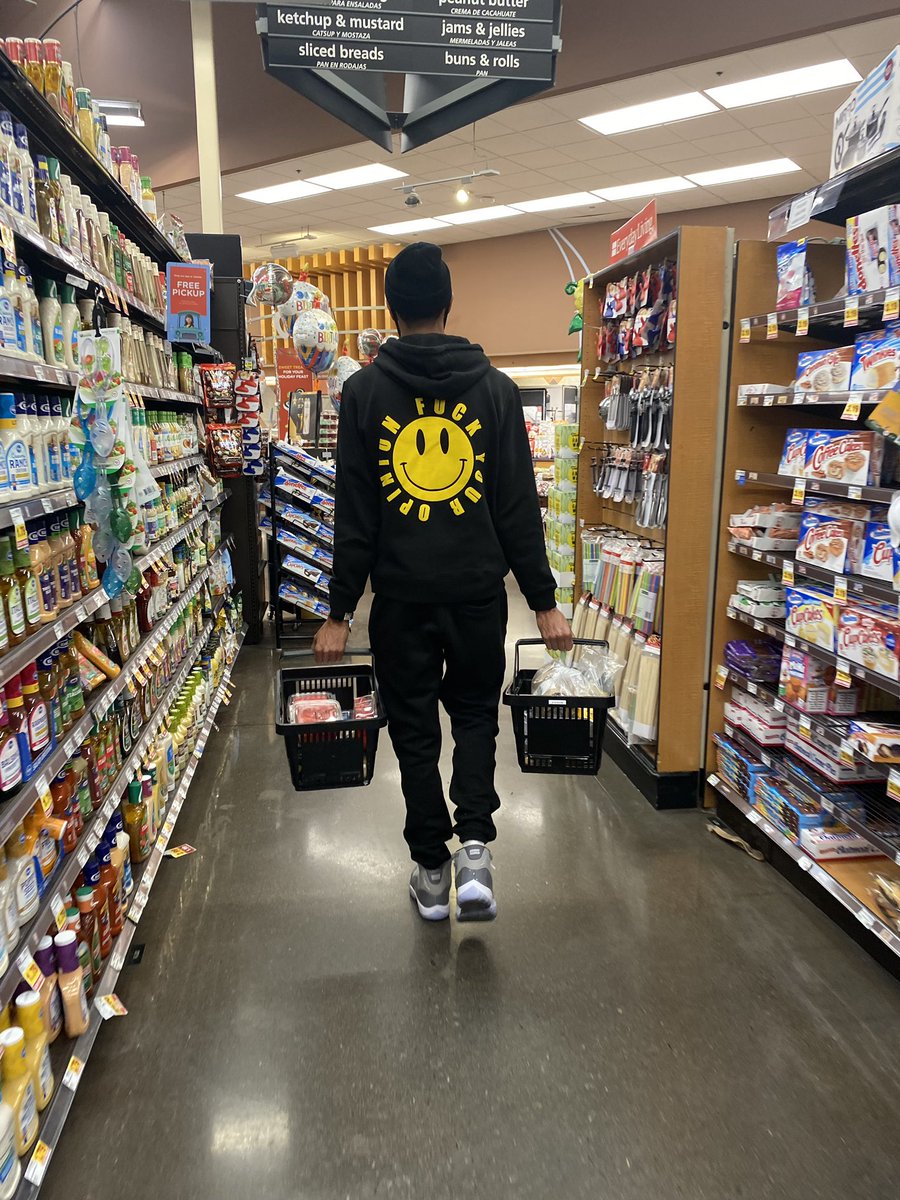 pookroyal's tweet image. pookroyal.com/products/fyo-f…

“Looking for a fit I gotchu!!!” 
#Pook #Royal #CustomCollection