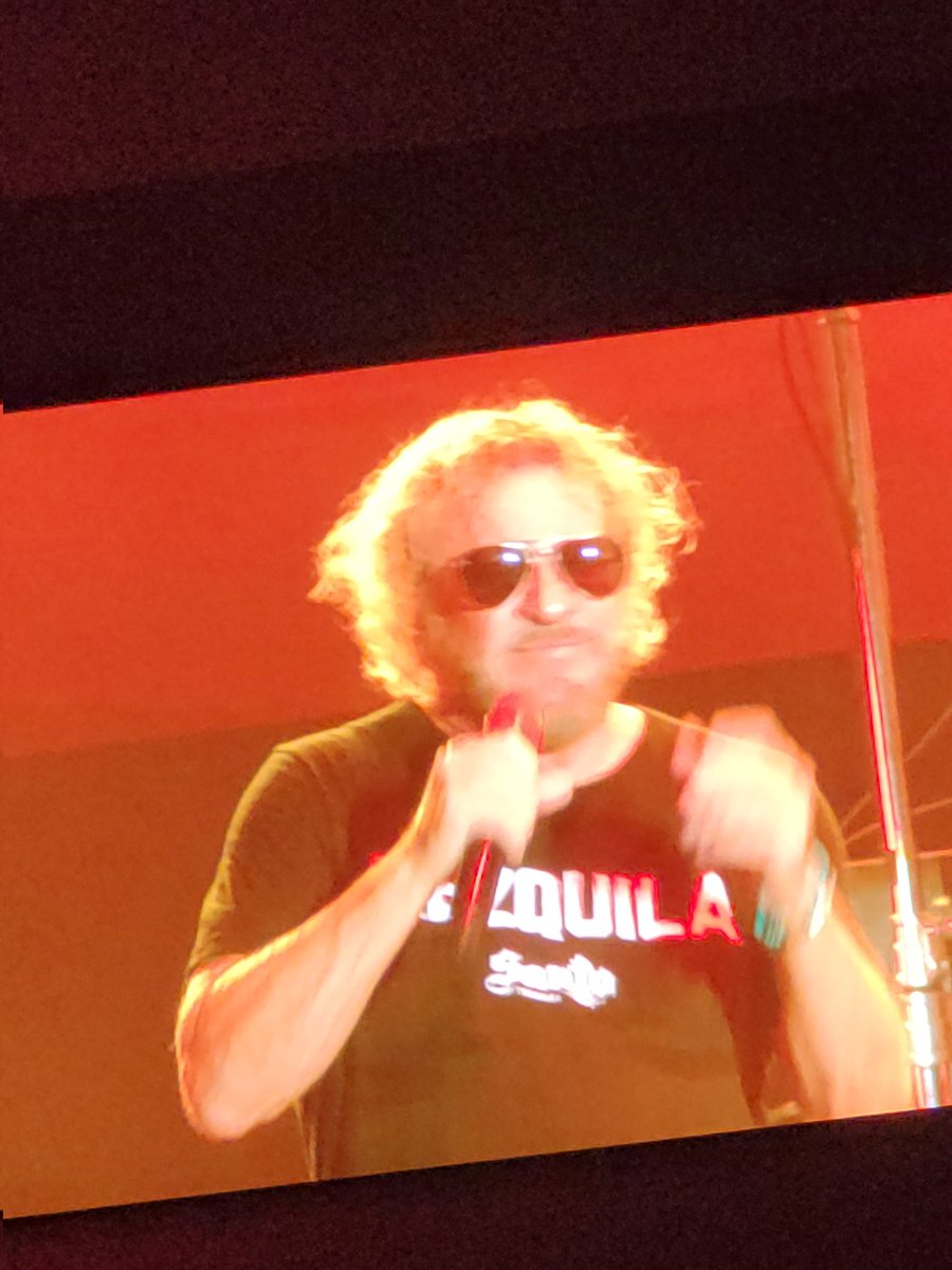 GeneCrabtree12's tweet photo. @AXSTV https://t.co/lfTeXF5NOf