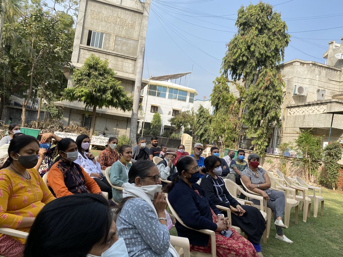 rajfortyseven's tweet photo. #India
Attending very interesting workshop on home composting.
#TreeWalks #Ahmedabad telling us how to reduce #carbonfootprint without using chemicals.
A kg of waste composted reduces 3.5kg carbon in environment.
All volunteers masters in their own fields.
https://t.co/PVCzQJoENL https://t.co/SNWMH0z18m