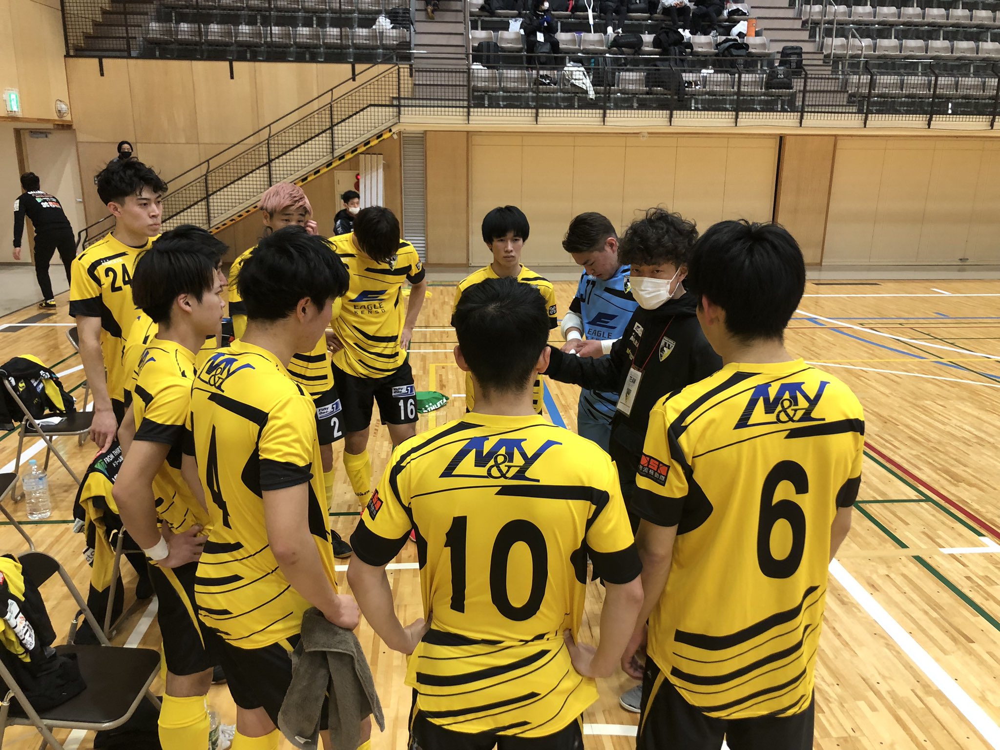 ペスカドーラ町田 公式 ペスカドーラ町田アスピランチ 第23回関東フットサルリーグ1部 Powered By Penalty 第7節 21 12 26 日 八王子富士森体育館 Vs 府中アスレティックfcサテライト 1st 0 0 2nd 1 1 Total 1 1 Draw 得点 2阿部 試合映像