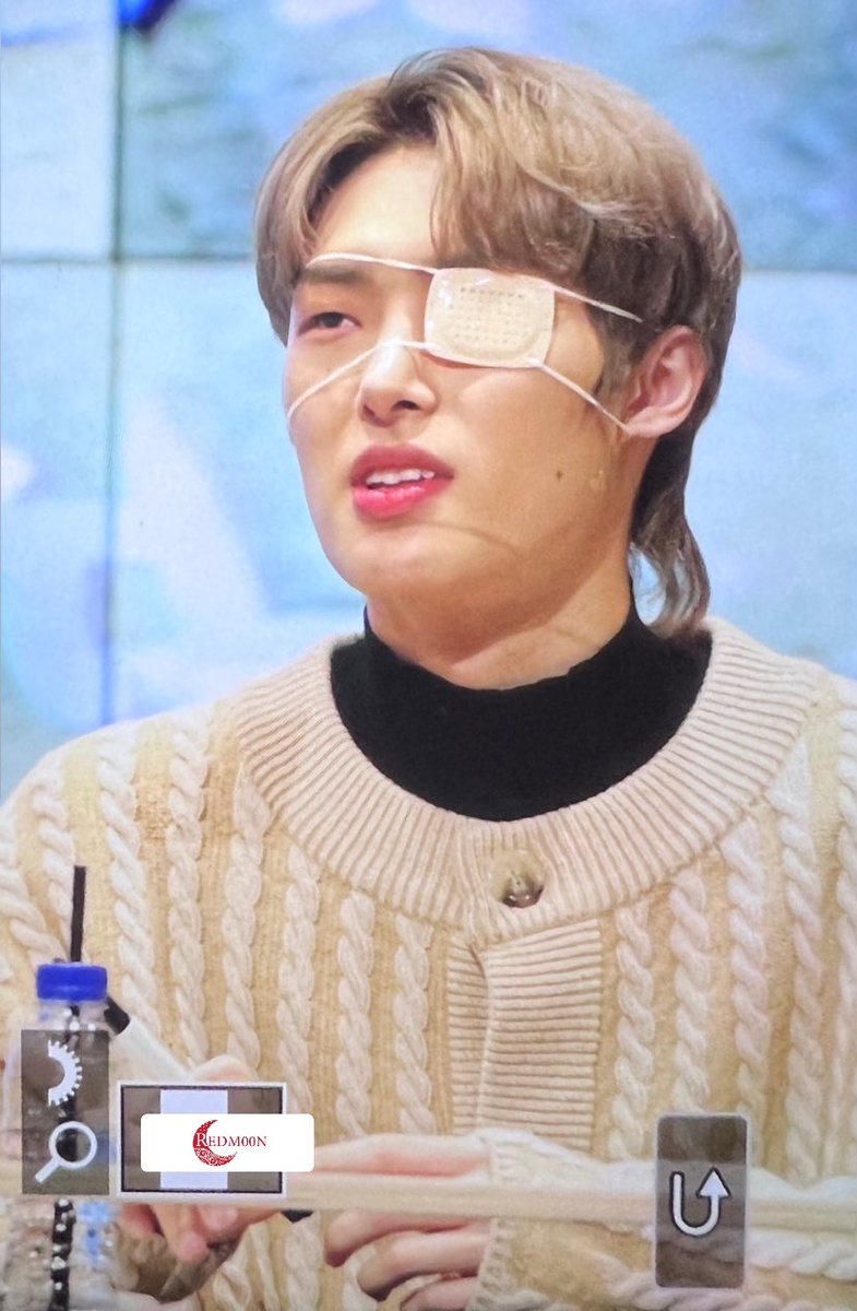 RED_M00N08's tweet image. 211226 밍키 #ATEEZ #에이티즈 #MINGI #민기 #SONGMINGI #송민기 @ATEEZofficial