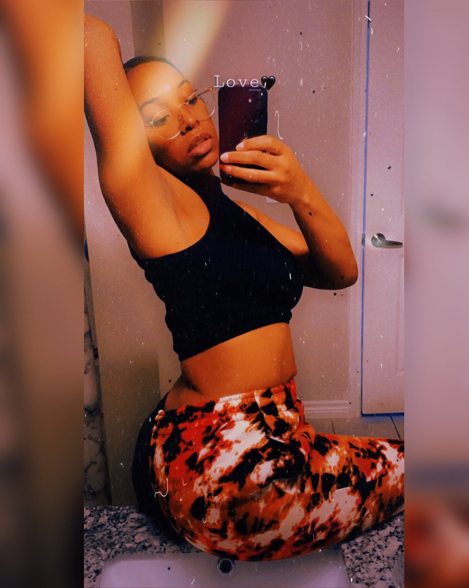 drippLongNeck's tweet photo. Loving me https://t.co/XYjfI17rt8