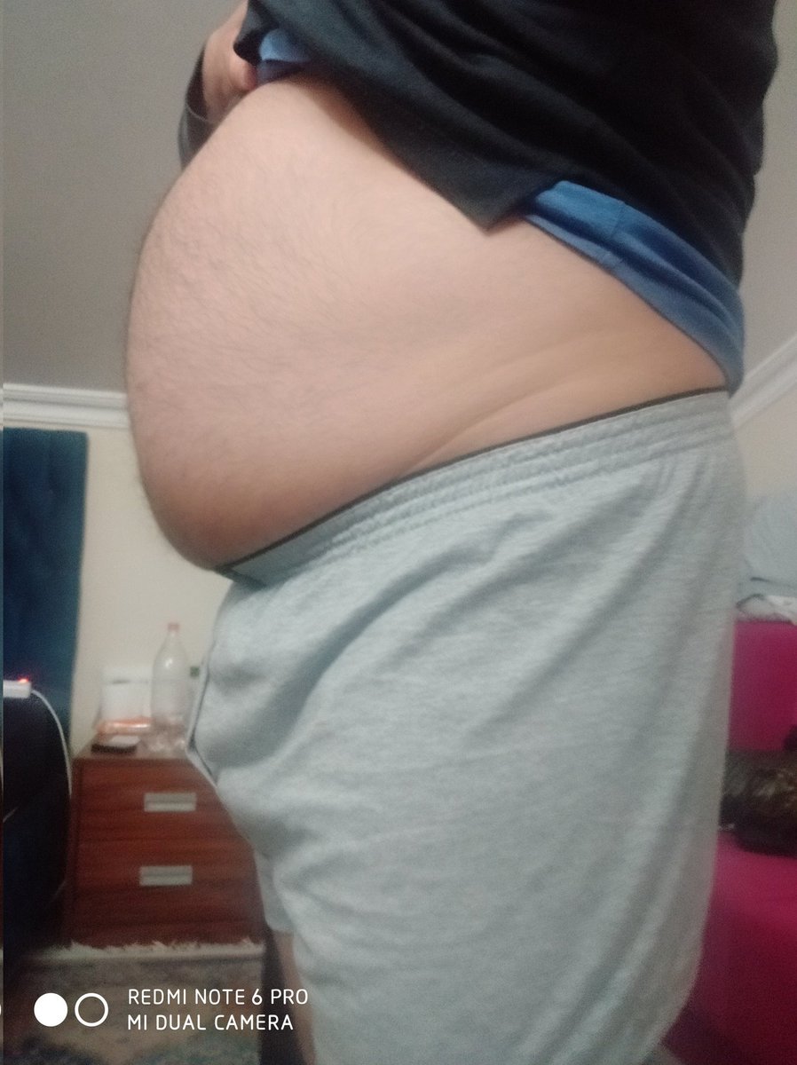 göbüşüm ve ben...