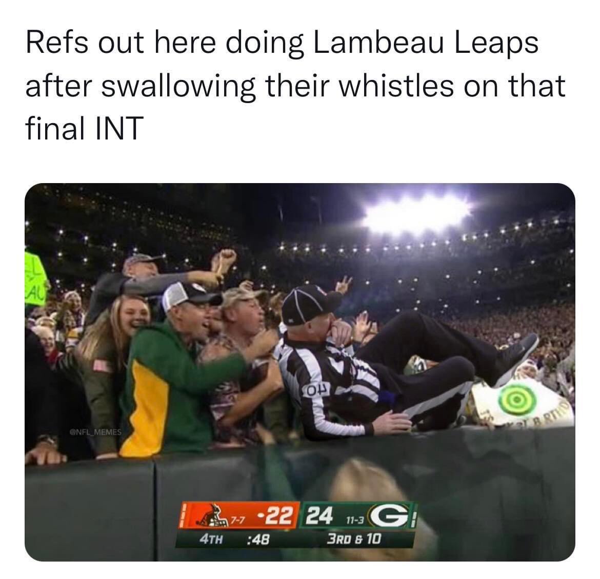 Via NFL Memes on FB 😂