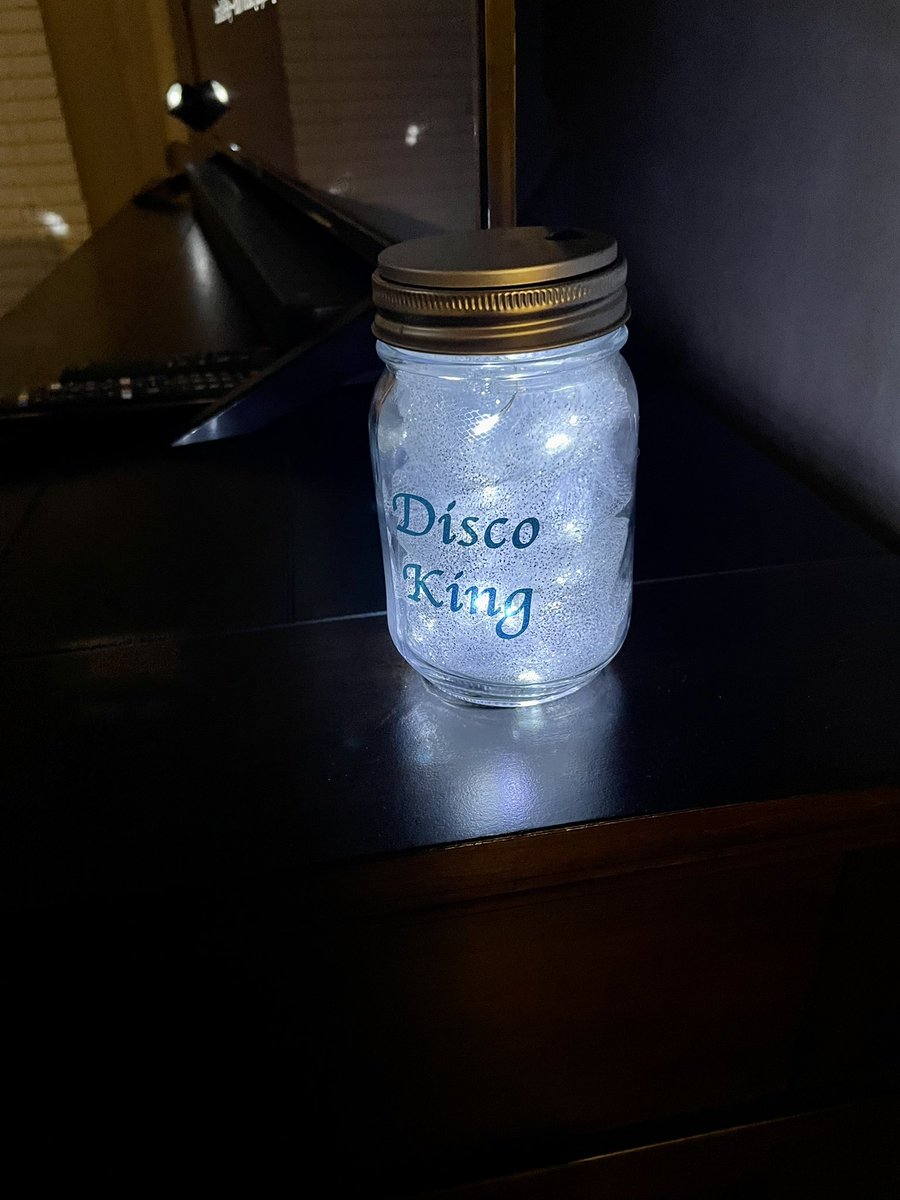 TheJimSteele's tweet photo. You know all those posts asking “Do you know your @Twitter friends in real life?”
Yep, I know several & some of us get stuff for each other.
Here’s the Christmas gift I received this year from @Nikki_Twisted & I LOVE it ❤️
Disco King ~ Jim Steele
#MerryChristmas #MagicJar https://t.co/DMc0p0AUPp