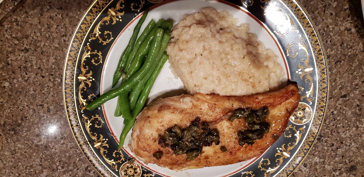 cindypaur's tweet photo. Yum yum...Ben Singleton can really cook. Delicious Christmas 🎄  dinner. https://t.co/MTIkHfXYyK