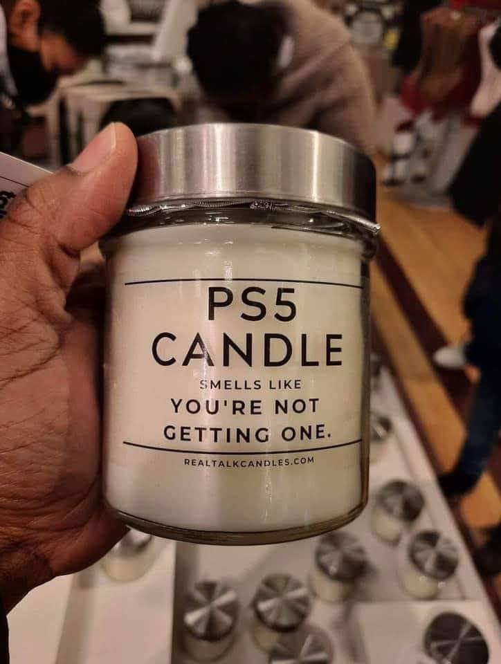 ATallDrink's tweet photo. Let's remember the classic from @realtalkcandles #NoPS5 #MerryChristmas2021 :> https://t.co/rWEU1yRmC8