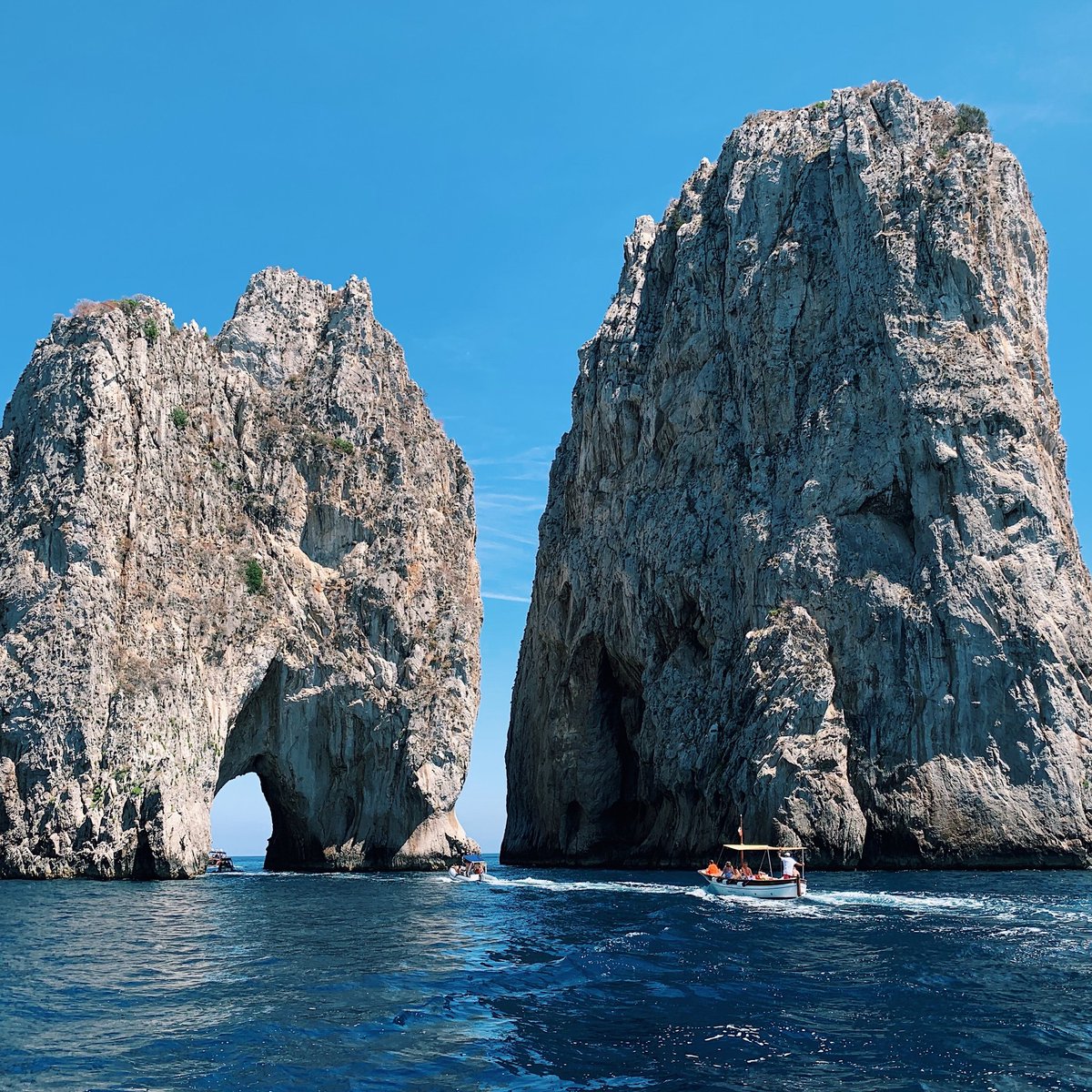 which of the Blessings of your Lord will you deny? 🤔🧐😍 #travel🌎 #Italy #travelphotography #traveling✈ #travelgram #roam #tour🏂 #Tourisme #tourist👣✌ #girlwhotravel #adventuretime #vacationmode #Explore #exploreworld #enjoylife