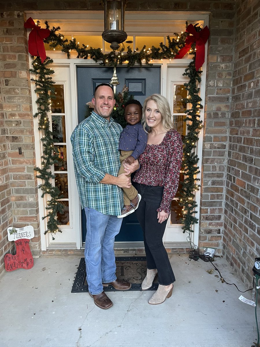 Merry Christmas from the Cochran’s!! #HappyBirthdayJesus 🎄👶🏽❤️✝️