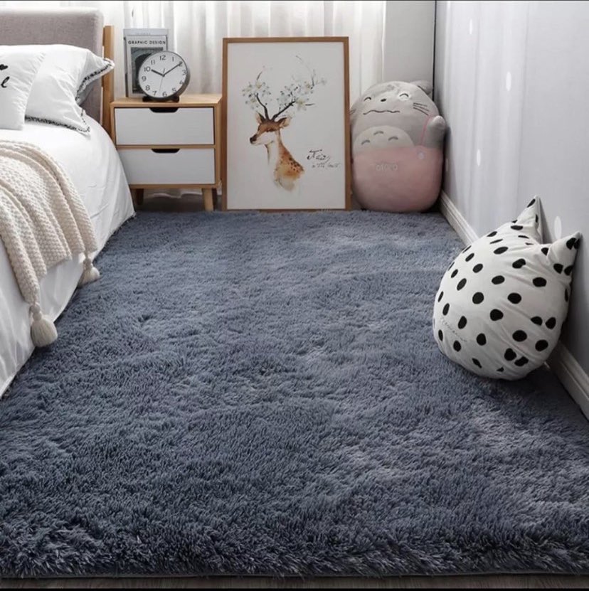 NeoentleCarpets's tweet photo. Our High End Quality Fluffy Carpets are still available for only R360💕💕

Please DM us to place your order ❤️

🎁 https://t.co/8G1VjvNV85