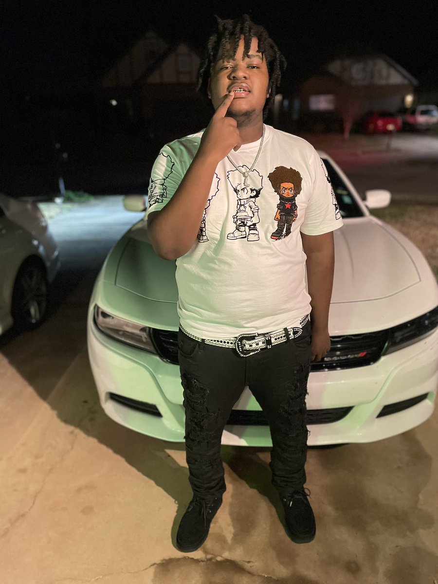 NSU_KB's tweet photo. Say u my nikka imma be yo killa nobody gone play witcha wen I’m wit ya🦅

#heartit 🖤
#merrychristmas
#LLMyFolks https://t.co/tMpXuHk0gg