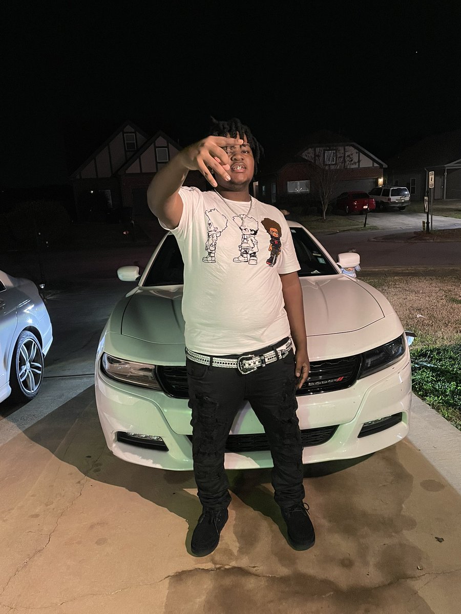NSU_KB's tweet photo. Say u my nikka imma be yo killa nobody gone play witcha wen I’m wit ya🦅

#heartit 🖤
#merrychristmas
#LLMyFolks https://t.co/tMpXuHk0gg