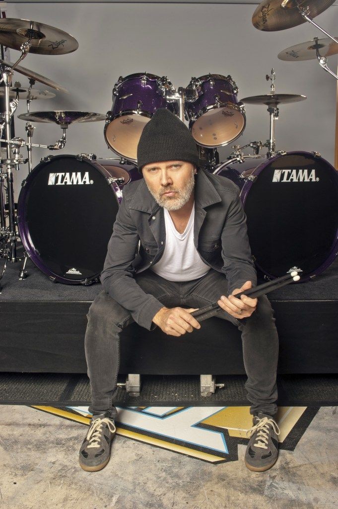 Happy Birthday to the 1 and only Lars Ulrich 