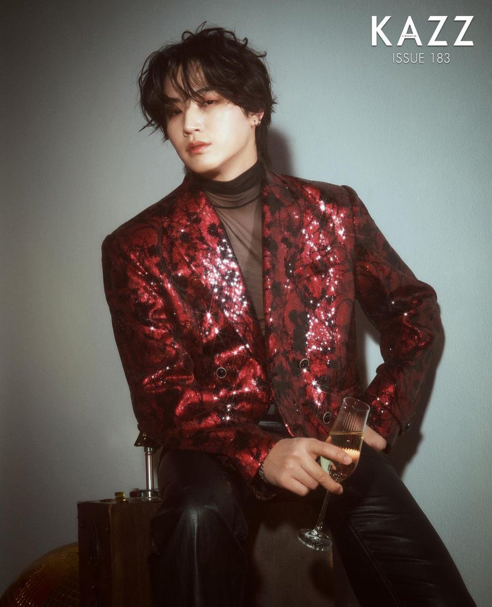 GOT7_Quote's tweet photo. 🌴JayB’s IG Update🌴
🗓26 Dec 2021
“Let’s party! 🎉
@Kazzmagazine #issue183”
🔗https://t.co/vwKwiAhHzP
#JAYB #제이비 @jaybnow_hr
#GOT7 #갓세븐 @GOT7Official https://t.co/MPPIw6ygLA