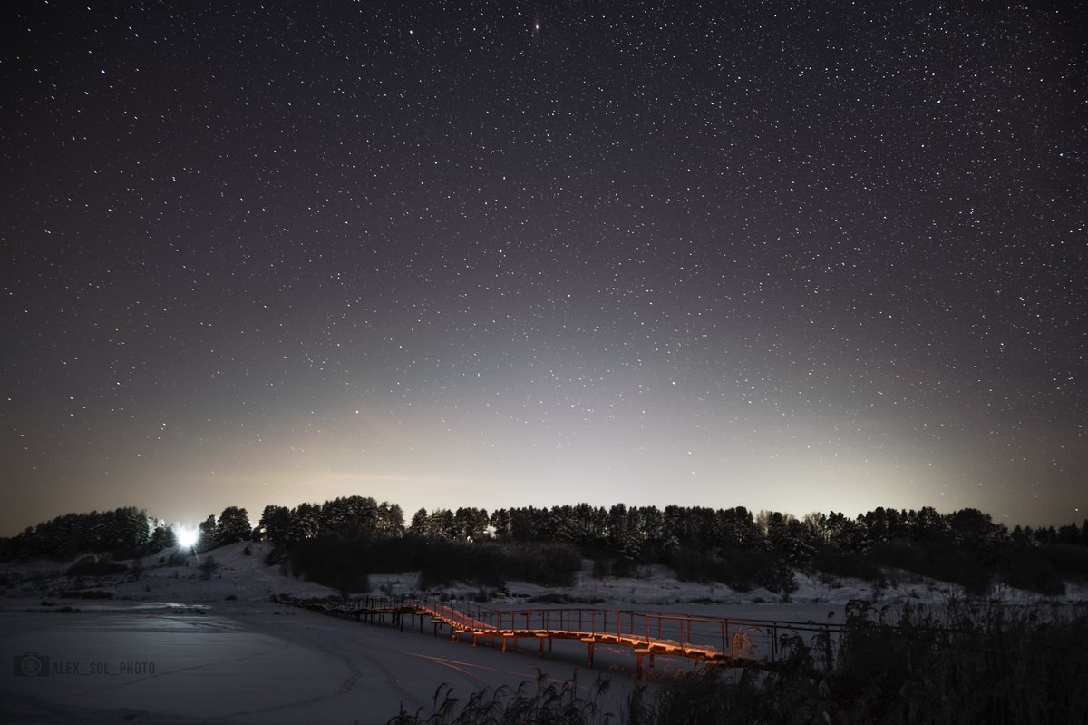 Кузнецовские лавы 
Лавы - это переправа, мост длинной 400 метров через реку #Сунжа (приток реки #Волга) 
 
Для некоторых из вас это место силы. Кто то просто приезжал на пикники кто то все лето в детстве проводил тут. 
 
Снято на #Fujifilmru #xt4 18-55

#вичуга #ивановскаяобласть