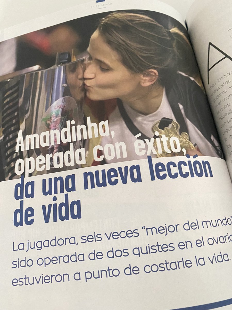futsal_360's tweet photo. Una súper crack para la Liga @SomosFutsal 

Bienvenida @Amandiiinha10 ✔️🔝 @MSC__Oficial @TorreblancaFS1 

@futsal_360 ✍️ @AlbaAda 
#futsaldiferente #futsal360 https://t.co/tzilpVILv2