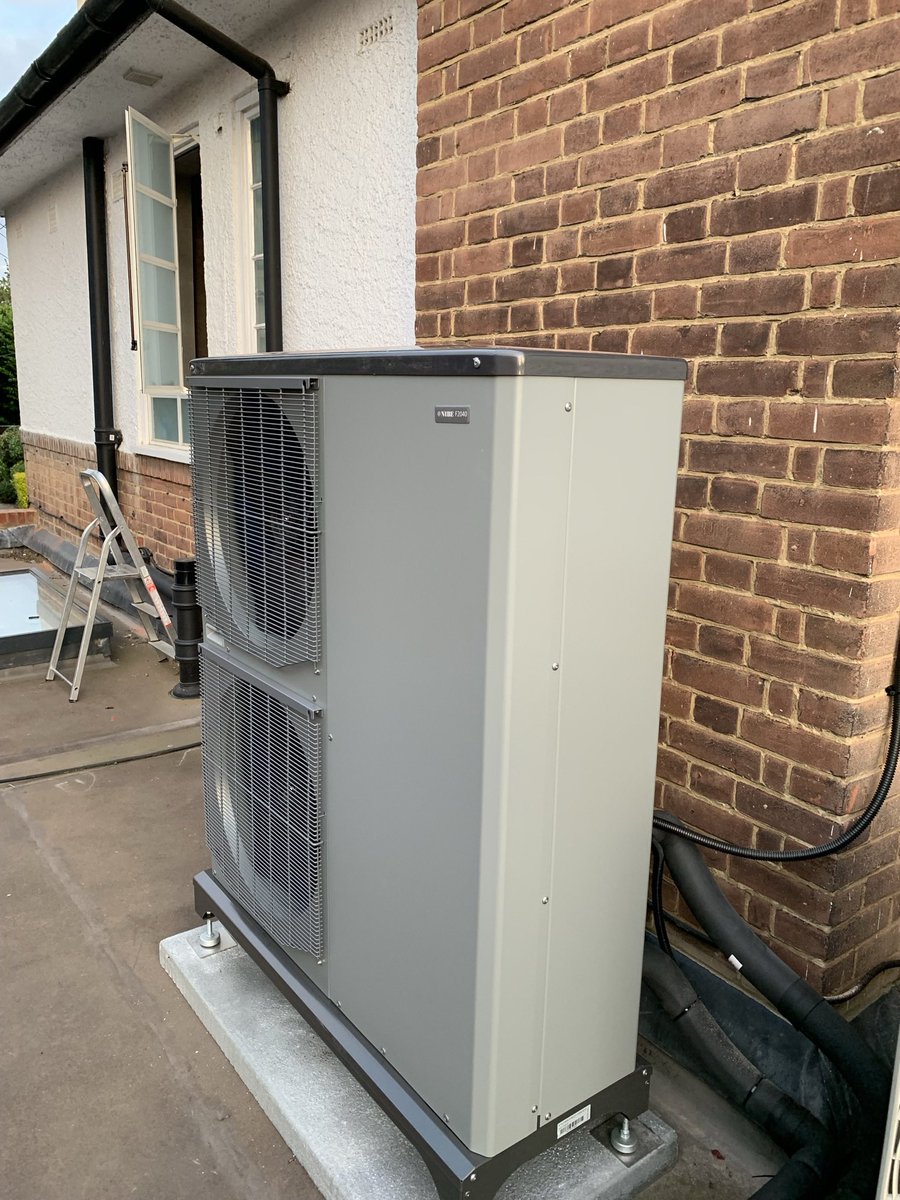 Jonathan Waxman 🦉 tweet media