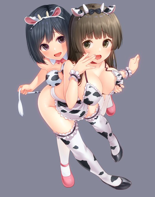 丑年ももう終わりって事で、期限間近のお弁当のように半額になっていた牛コスを買ってきて、恥ずかしがる友達と牛さんプレイを楽しんでいるさま🐮 