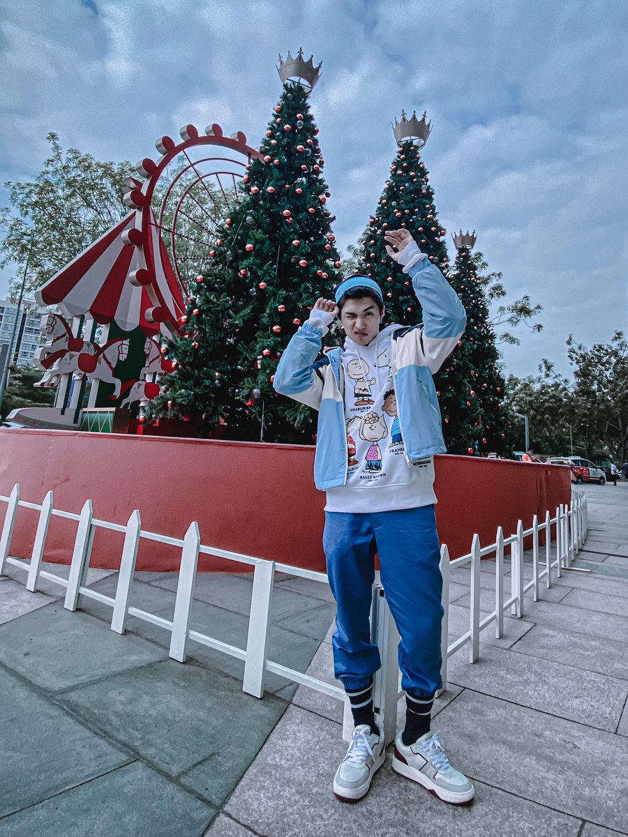 CodyNamVo's tweet photo. Chưa muốn bồng con, vì còn bận bồng bột !!! https://t.co/B2rEwWfP95