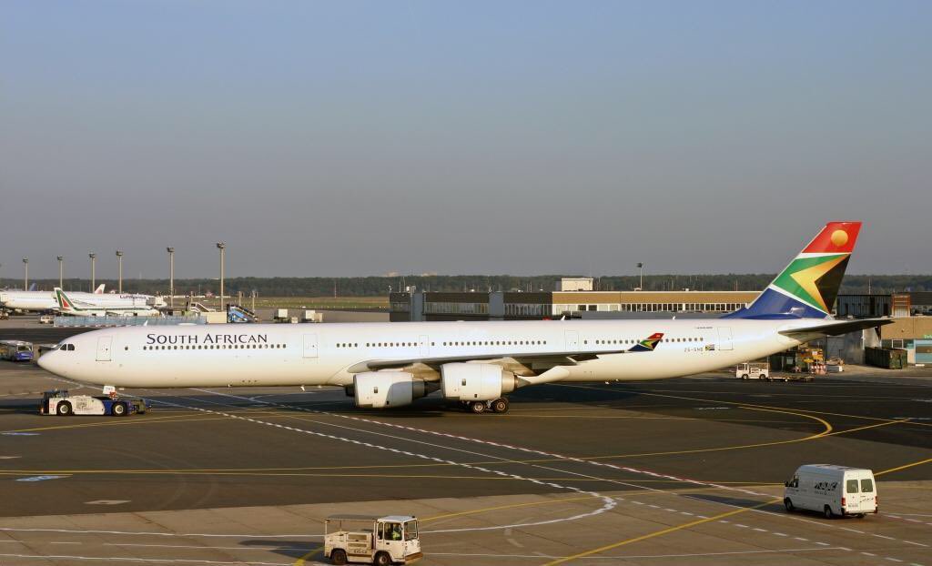 A South African Airways A340-600 seen here in this photo at Frankfurt in April 2006 #avgeeks ©- sodiumhydroxide