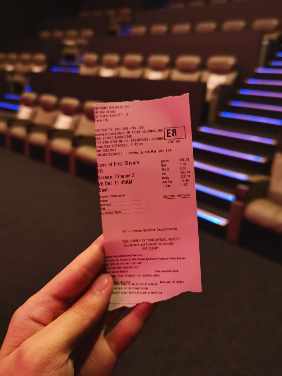 ColomaIsaacJeff's tweet photo. #LoveAtFirstStream 's on my MMFF watch list because Gameboys proved to me that a pandemic love story works &amp; could work wonders.

This film was even better than my high expectations. Laughed a lot, cried an embarrassing amount lol. Cathy Garcia-Molina, master in kilig movies 🌟 https://t.co/gc8fo85ihs
