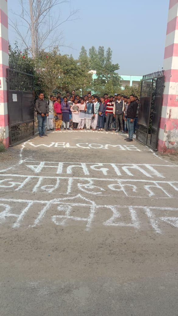 <a href="/DmAmethi/">DM Amethi</a> <a href="/cdoamethi/">CDO Amethi</a> <a href="/SpokespersonECI/">Spokesperson ECI</a> <a href="/ECISVEEP/">Election Commission of India</a>