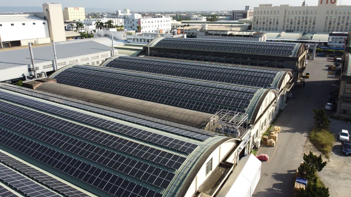 SolarEdgePV tweet picture