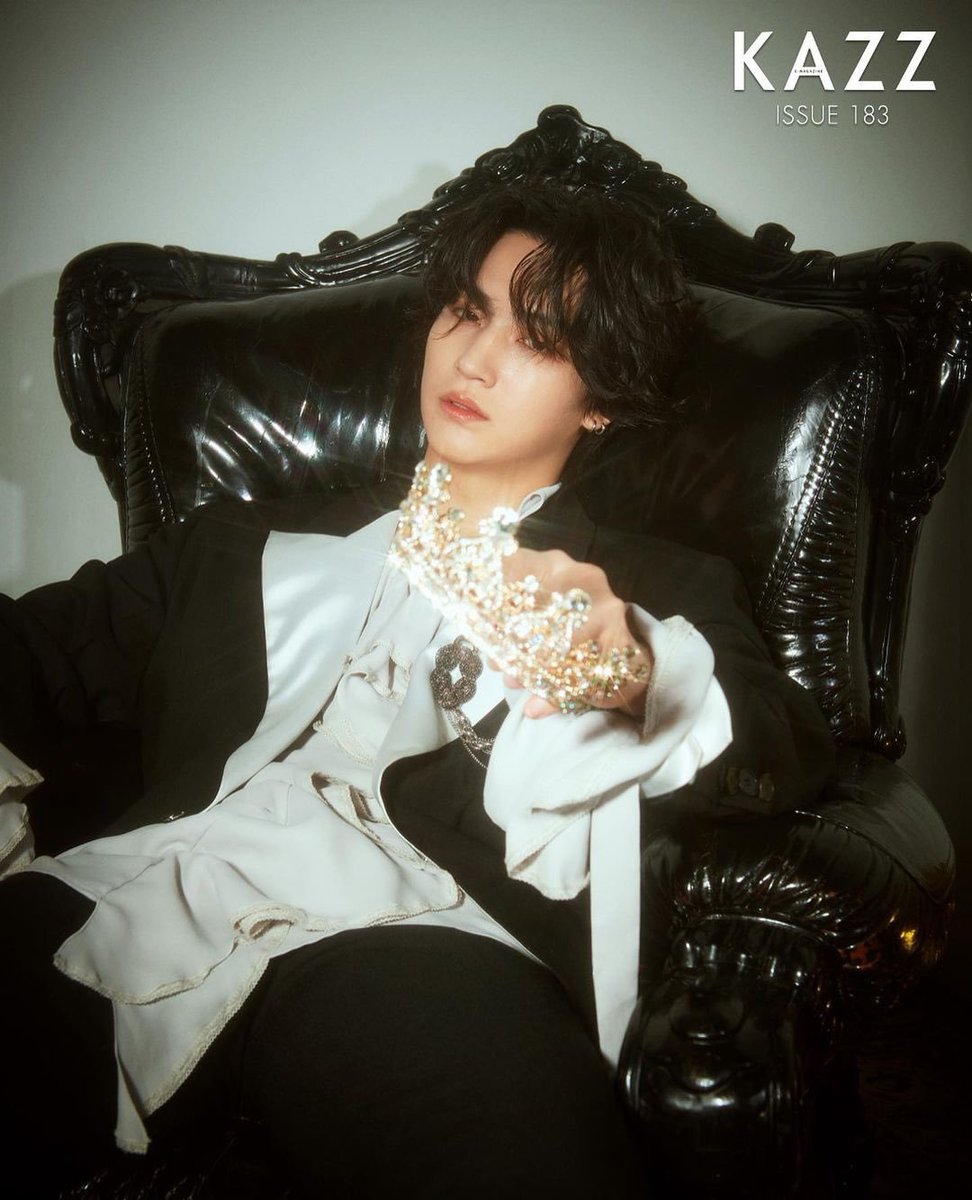 MarkBeom_France's tweet photo. 🌴— JAYBstagram • 2021.12.26 | @.jaybnow.hr (1/2)
"Faisons la fête ! 🎉
@.kazzmagazine #issue183"
@jaybnow_hr
#JAYB #제이비 https://t.co/hwZ4GDHZTx
