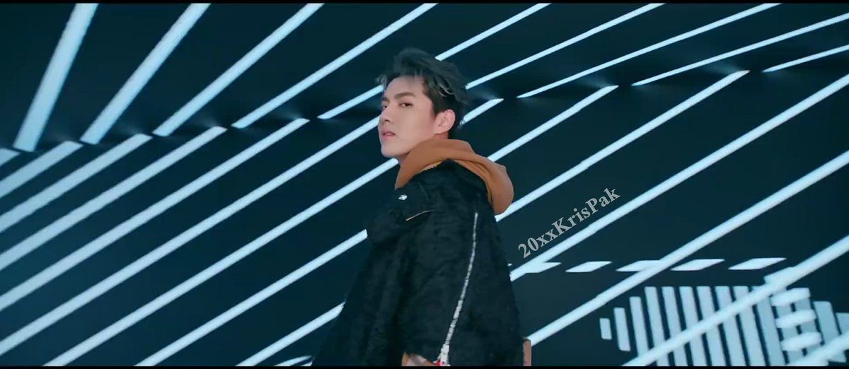 KrisWuPakistan's tweet image. New stills for profile headers/covers ❤(1)

"Where there is shadow, there will be sunshine☀"

#KrisWuEdits #KrisPak 
#KrisWu20XX 
Cc: @/roja_nusrat 💖