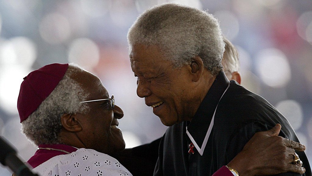 #SouthAfrica #RIP :  l'Archevêque <a href="/TheDesmondTutu/">DesmondTutu Official</a>, dernière Prix Nobel de la #paix Sud-africain 
de la lutte contre l'apartheid nous a quitté