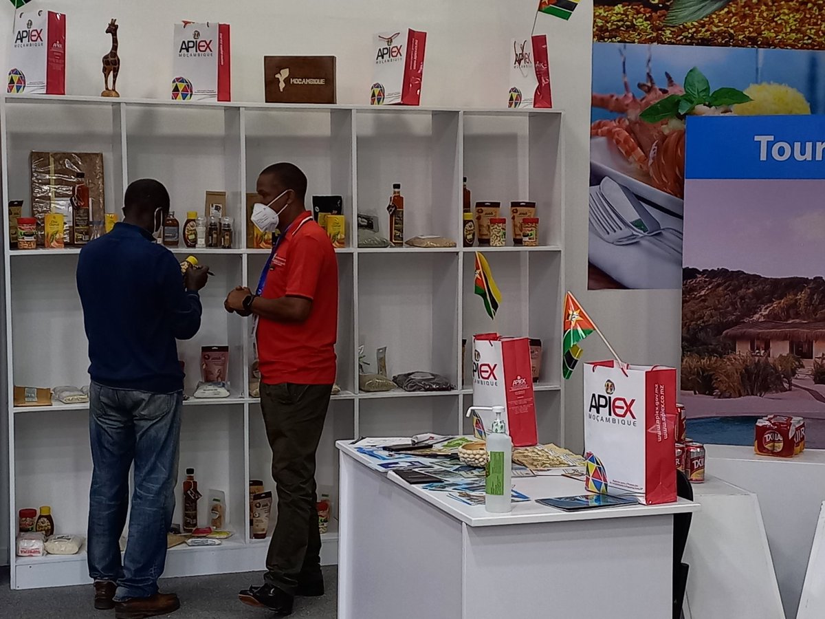 PSF_Rwanda's tweet photo. How are you spending your #BoxingDay ? The on-going #EXPO2021 at #GikondoExpoGrounds is the real deal. Let's End the year Together. 
#RITFAt24 https://t.co/C9sOAtdKcd