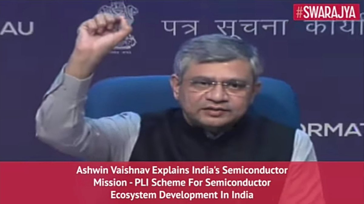 venudharak_atul's tweet photo. Every Electronics Engineer or student can see this nano chip in hand of shri @AshwiniVaishnaw sir
And It was my Dream too, to be a part of development of Semiconductor Industry in India. ❤️❤️
#hatsoffmodigovernment
#ModiHaiTohMumkinHai https://t.co/eJE6fxvcJY