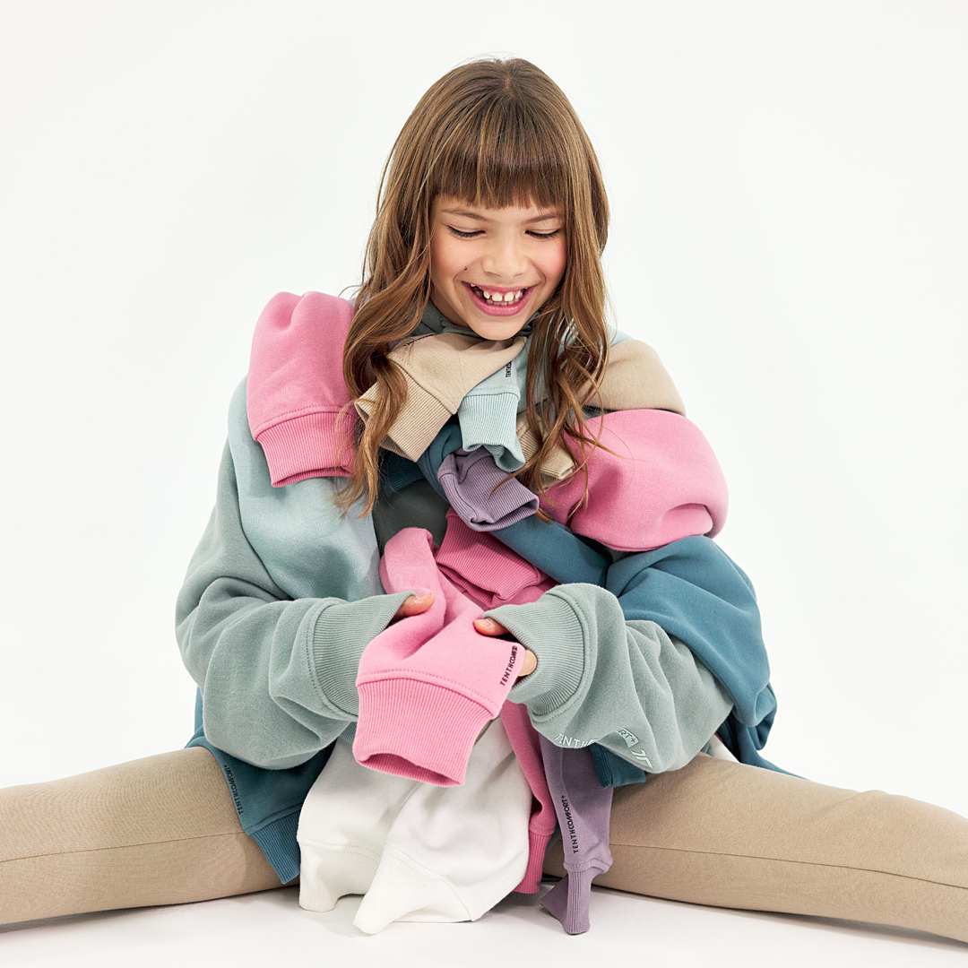 Décimas on Twitter: "Tu hija querrá quedarse con todos los colores de nuestra colección Unisex 🌈. https://t.co/PDbYypCna6 #Tenth #LivingSport #unisex #kidswear #unisexclothing #unisexfashion #tracksuit #newin https://t.co/yD2wRbBL0R" / Twitter