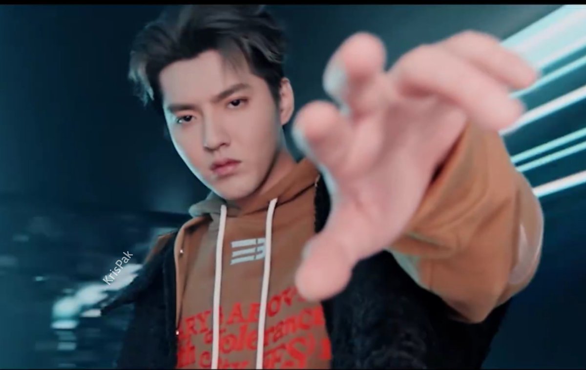 KrisWuPakistan's tweet image. Wishing that you come back safely✨👍

#kriswu #KrisWuEdits #KrisPak 
Cc: daniellemob