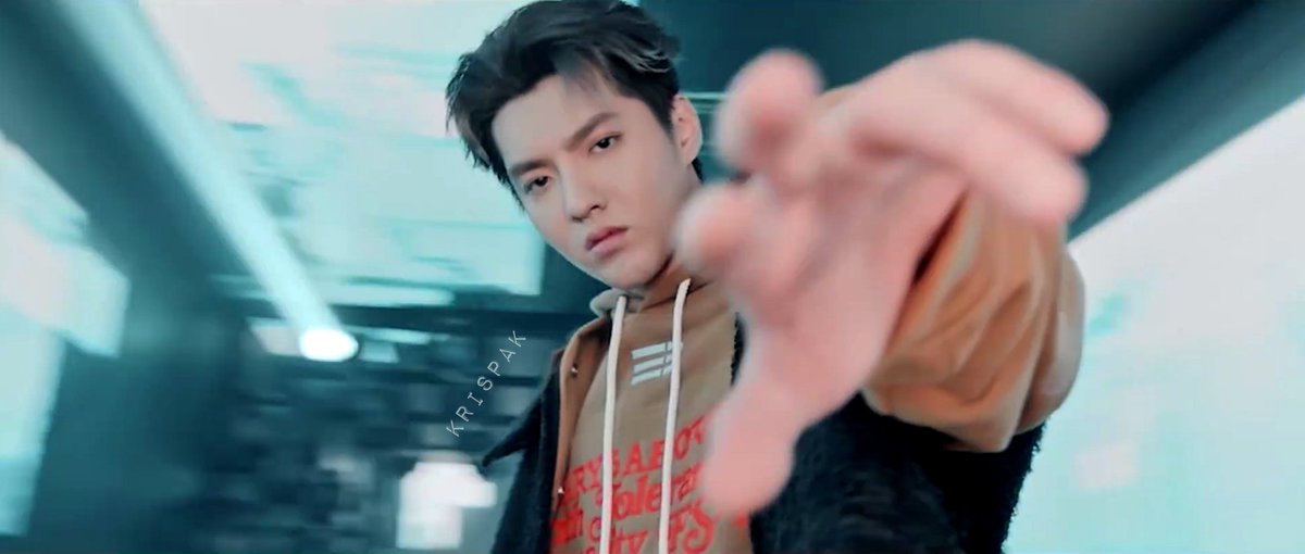 KrisWuPakistan's tweet image. Wishing that you come back safely✨👍

#kriswu #KrisWuEdits #KrisPak 
Cc: daniellemob