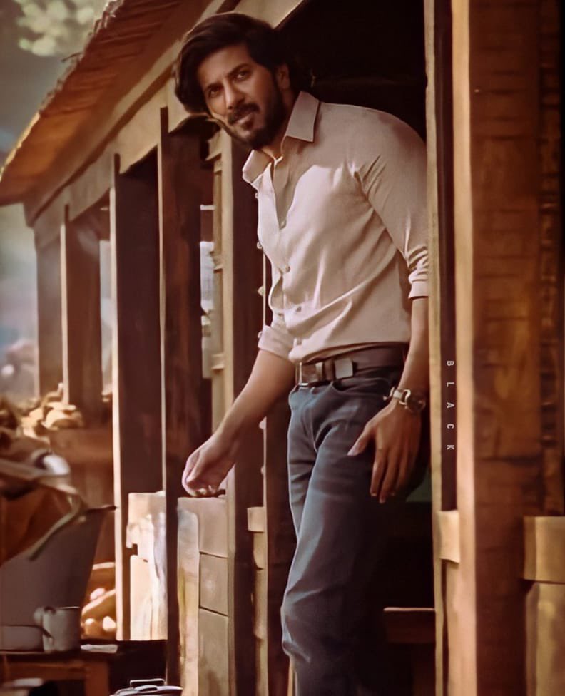 Thecinema65's tweet photo. #DulquerSalmaan Stills From #Salute

@dulQuer https://t.co/zcWsLI8UCZ