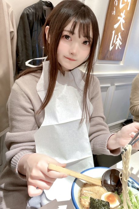 コスプレイヤーしょこらのTwitter画像18