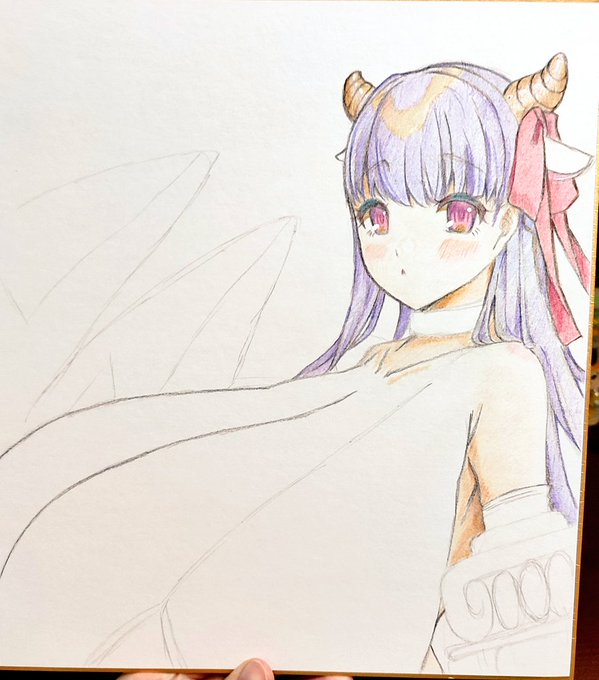 なぜか色鉛筆で塗り始めてしまった色紙…… 