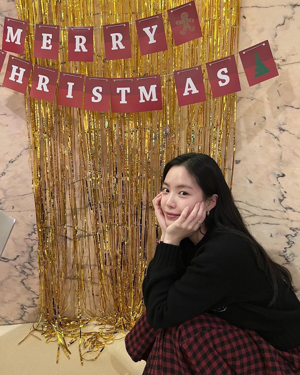 Merry belated Christmas, everyone! 🎄⭐❤