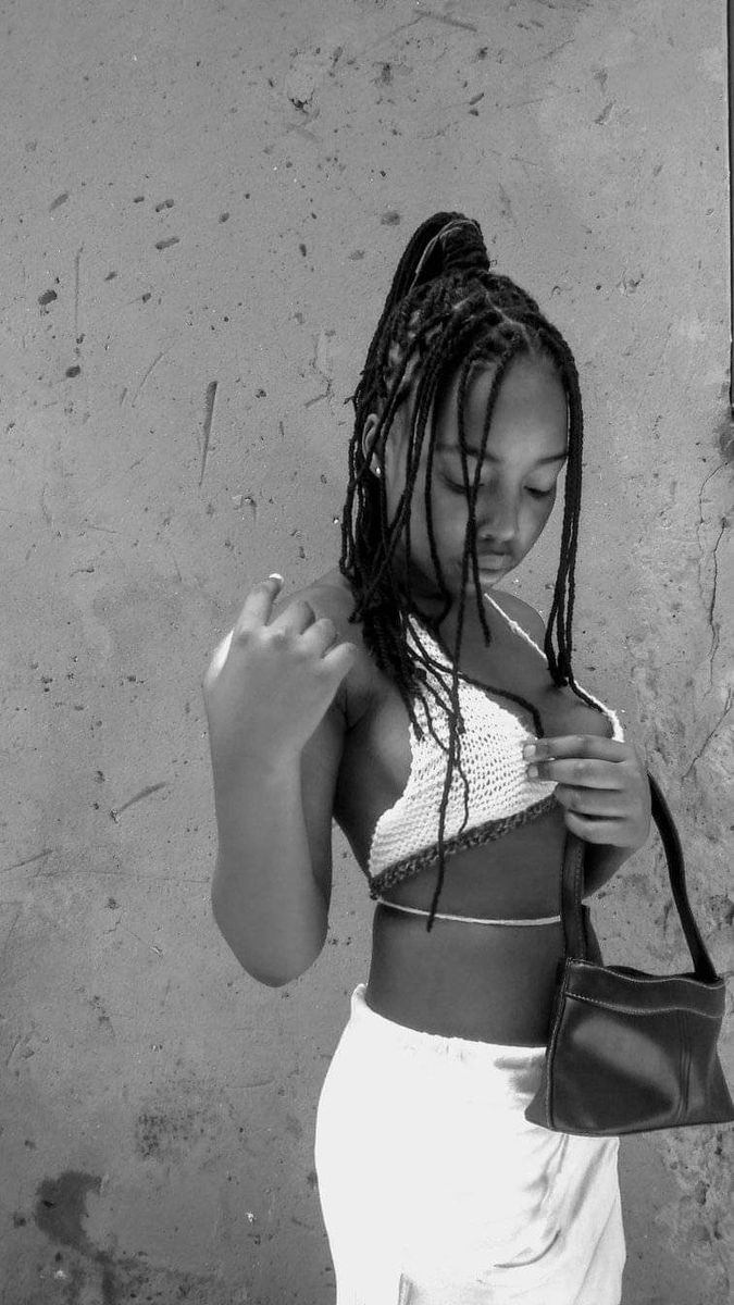 PearlyReings's tweet photo. Shawty a lil baddie ⚠️ https://t.co/50gFncVPou