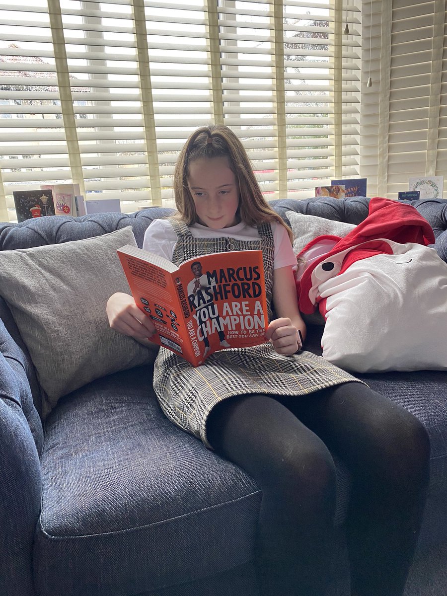 Inspiring champions <a href="/MarcusRashford/">MR14</a> she’s been quoting your book to us since yesterday! #gymnast #training #inspiration