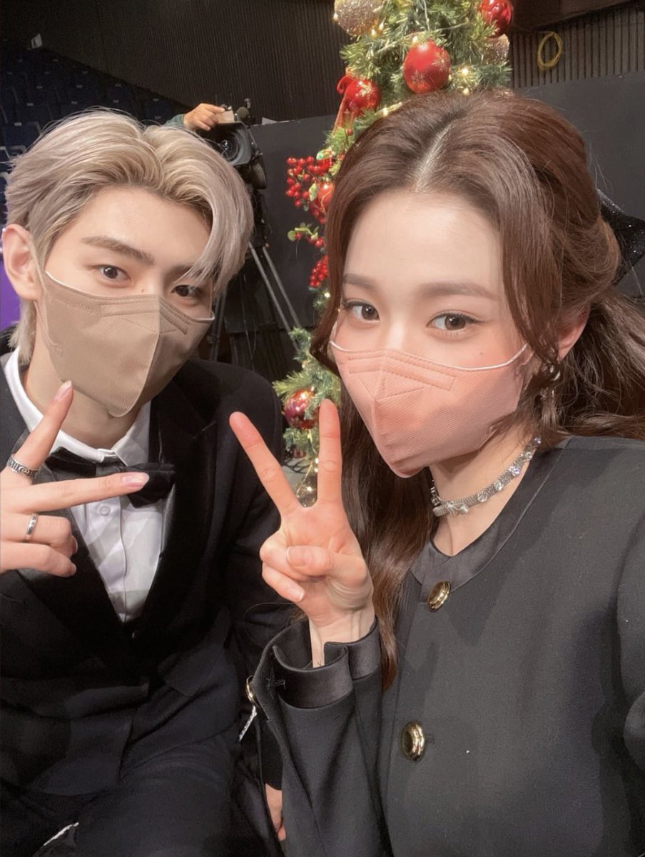 헙 장꾸즈 ❤️

🔗instagram.com/stories/for_ev…