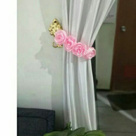 distrcreamhn's tweet photo. Saya menjual Bunga Hiasan Tirai Go... seharga Rp19.250. Dapatkan di Shopee sekarang! https://t.co/kIMTIVESAU #ShopeeID https://t.co/LxAfwC6Ddz