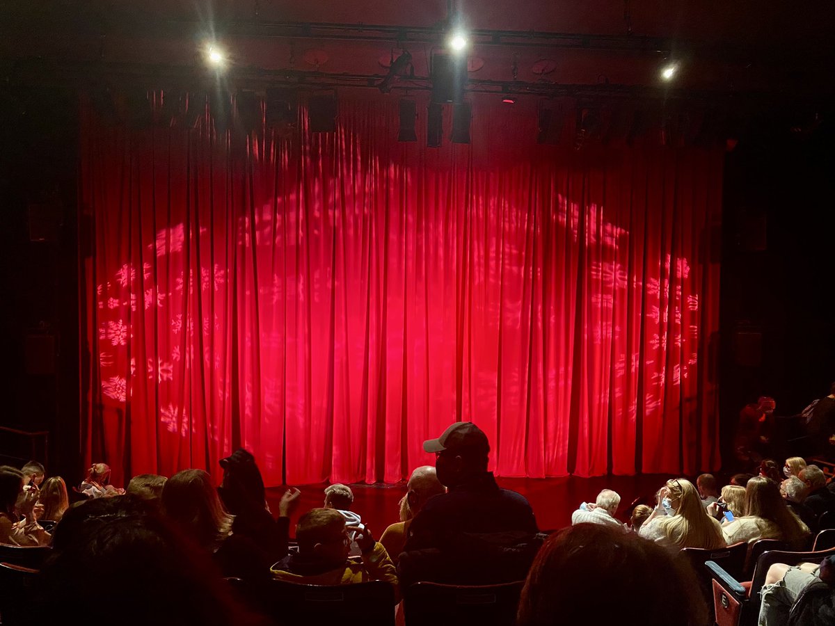 It wouldn’t be Christmas without the annual trip to see the boys performing at <a href="/ExeterNorthcott/">Exeter Northcott</a>. Even without my sisterly bias, I’d recommend the show to anyone in the South West - it’s uniquely brilliant and never fails to make me howl with laughter! @LeNavetBete #exeter #devon