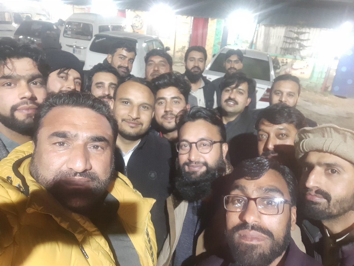 RazzakAbbasi's tweet photo. جوانوں کو سوز جگر بخش دے 
میرا عشق میری نظر بخش دے https://t.co/FkZjvEKbVw