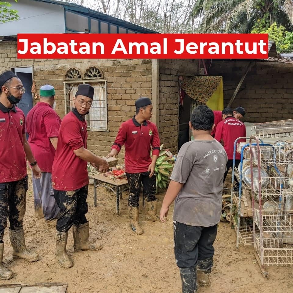 DPPMalaysia's tweet photo. Wira di sebalik musibah

Bencana banjir yang melanda negara ketika ini ternyata banyak memberikan pelbagai pengajaran dan pengalaman bermakna buat seluruh rakyat. https://t.co/8L9DEJXyAv