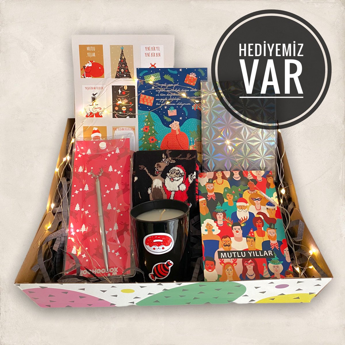 🎁 SÜRPRİZİMİZ VAR!  Woohoobox  yılbaşı kutularımızdan hediye ediyoruz. 🥰