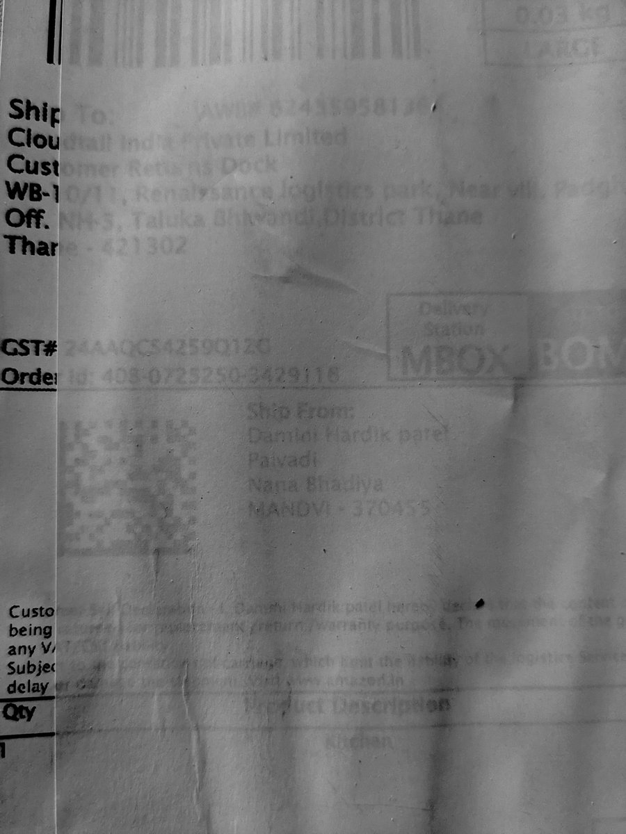 ich_jydp's tweet photo. @amazonIN i bought this electric geyser. The seller is fullfilled by #Amazon. The product i received was already returned by other customer.
I have received it with water inside the package. This is how you #cheat the customer by giving the old item with fresh price tag? https://t.co/YM4enPoSVT