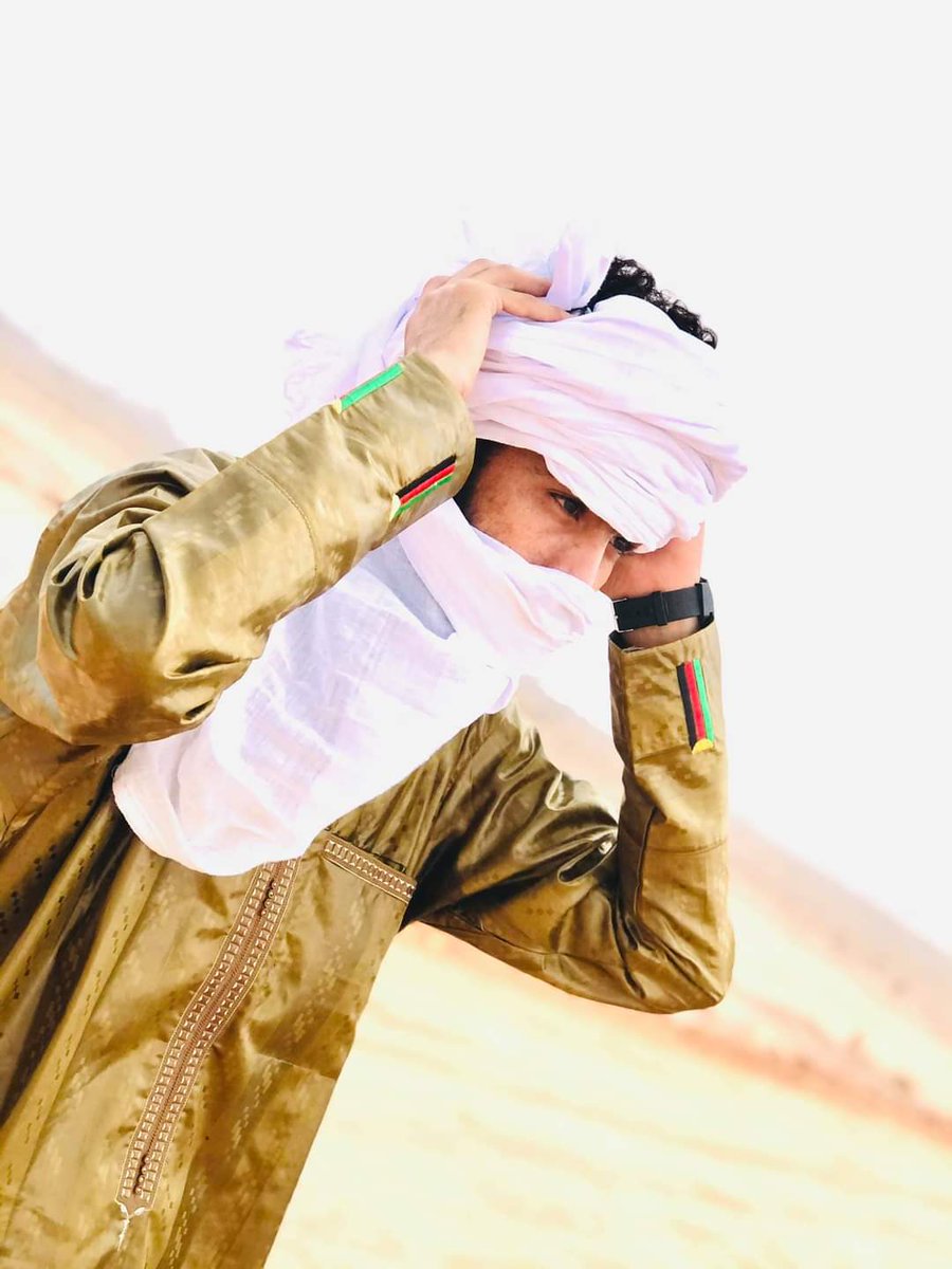ag_afalla's tweet photo. الشيء الأهم ان يبقى الإنسان صابراً ، مهما حدث لهُ ولا ييأس ...!🖤🥀
#targui #touareg https://t.co/2qqk0BlWqM