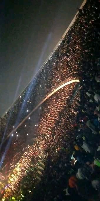 chadaneneh1759's tweet photo. God bless every Shatta movement Fan who made up the history Last night.#FreedomWaveConvert was a sold out Show, Historically Unmatched Concert this year by any Artist in Ghana π¬π.
@shattawalegh β
@AmgMedikal β
#DTBππββ€οΈ https://t.co/Oo8srqWCWZ